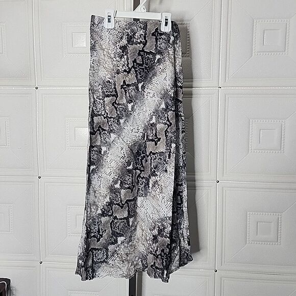 NWT Sanctuary Reptile Print Skirt XXS - Picture 1 of 4